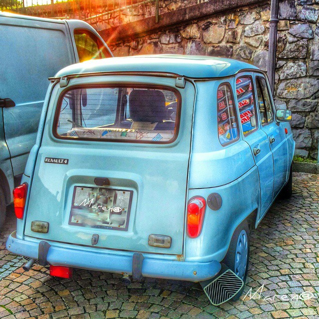#R4 #Renault #old #car #mobile_hdr #tv_hdr #ig_italy #luvmypics #notaphotographer #samsung #galaxy #bestestAward #picoftheday #picoftheweek #ig_fotoitaliane #gf_italy #iseofinestre #ig_worldclub #hdr #hdr_pics #sky #colors