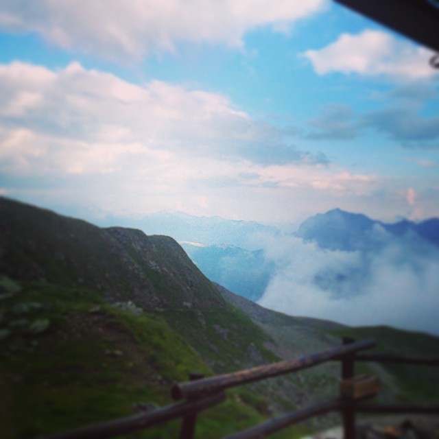 Sprazzi d’azzurro #rifugioTorsoleto #Valcamonica #2500m