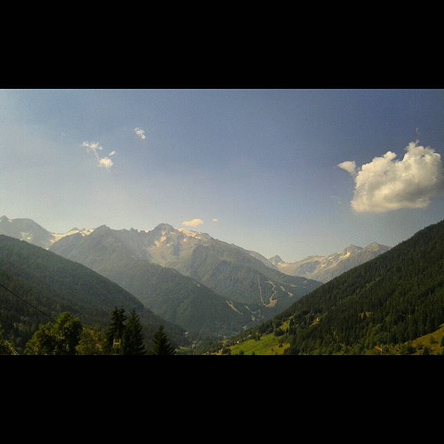 #vallecamonica #brixia_scatti #volgoitalia #volgo_brescia #igersitalia #ig_lombardia #instaitalia #vivolombardia #vivobrescia #loves_united_italia #loves_lombardia #top_lombardia_photo #natura_love_ #click_italy #fotografoitaliano #volgolombardia