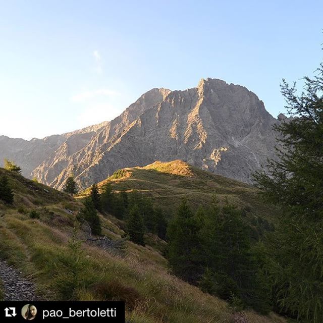 #vezzadoglio in #vallecamonica ・・・ P e a c e & s i l e n c e #vezza #vezzadoglio #lombardia #igers_lombardia #vallecamonica #italy #instaitaly #photooftheday #mountain #weather #day #morning #goodmorning #goodday #igtravel #igers_italia #relax #beautiful #view #scenery #top #hike #hiking #landscape #nature_seekers #sky #peak #nature #amazing