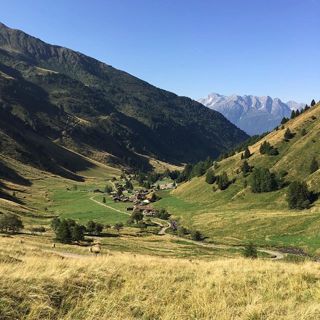 Prima del diluvio si stava così.. #casediviso #rifugiobozzi #nofilter #vallecamonica
