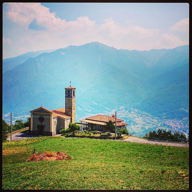 #weekend #valcamonica #anfurro #oterchebale #soleefresco #ndandoeastamei #forseunpaiodiideeleho