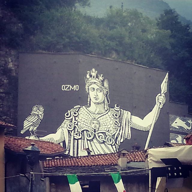 #instavalle #ozmo la minerva prende vita stasera nella #valledeisegni in #vallecamonica