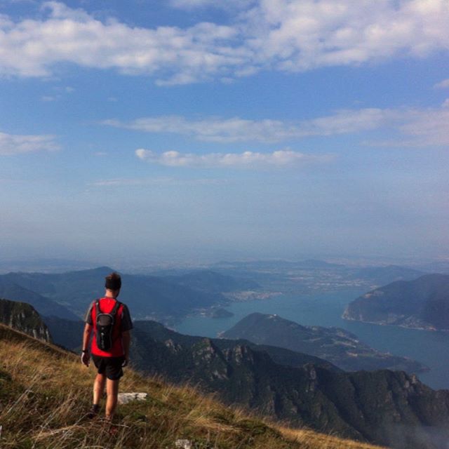 Come non fermarsi ogni volta a guardare questo panorama.. #lagodiseo #pisogne #brescia #italy #run #running #trialrunning #salomonrunning #vallecamonica
