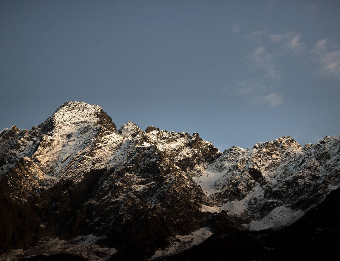 #mountains #snow #instaitalia #ig_italy #ita_details #igerslombardia #ig_brescia #panorama #sky #gf_italy #foto_italiane #hdr #landscape #loves_lombardia #loves_united_italia #contestgram #vallecamonica #vivobrescia #vivonatura #nature #top_italia_photo #1200d #brixia_scatti #volgolombardia