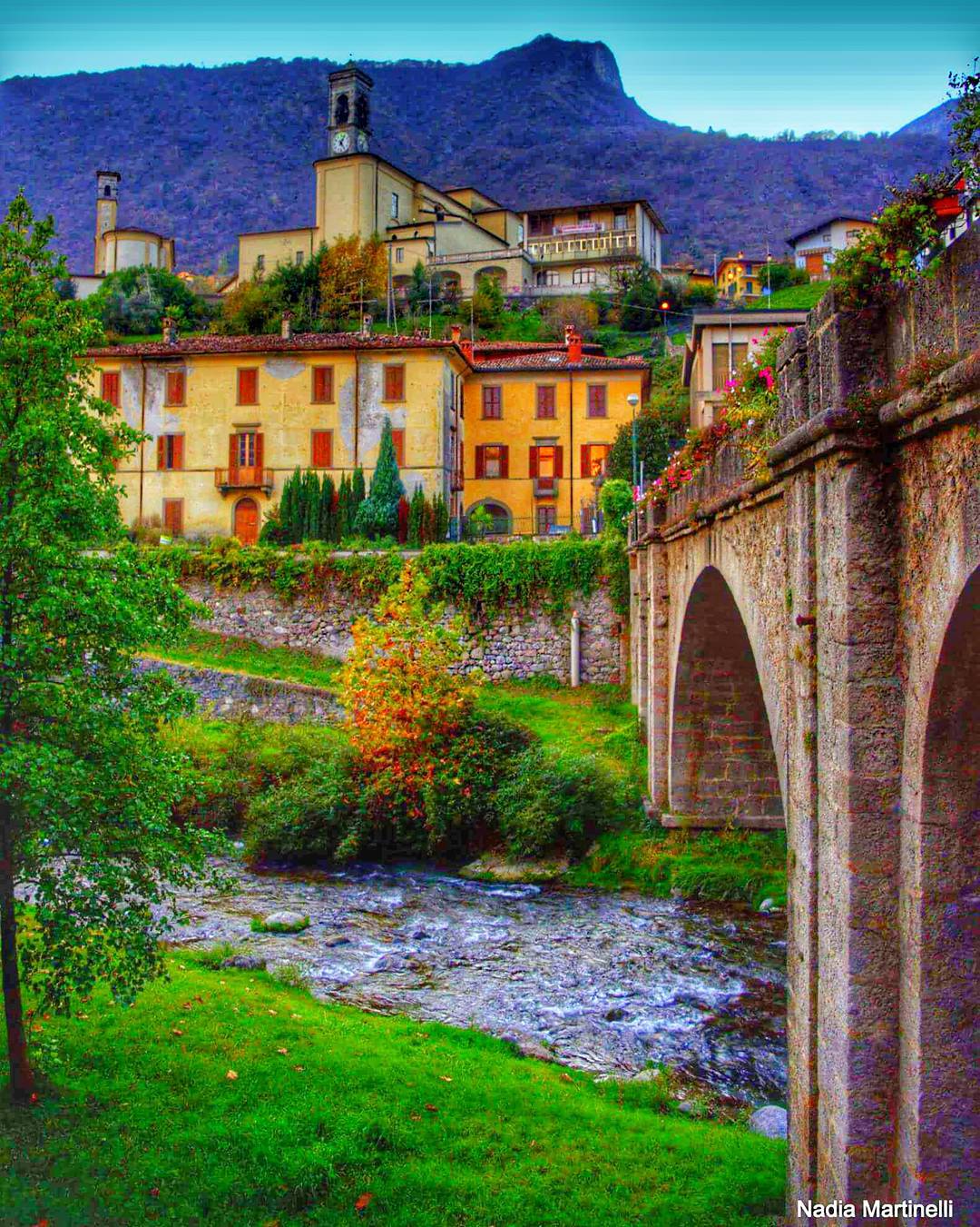 Sovere#ig_worldclub #ig_italia #ig_europe #vivobg_36 #vivobrescia #vivolombardia #vivoitalia #volgoitalia #volgolombardia#vivobergamo #volgoitalia#autumncolors #volgobergamo#instaamici #igersmood #bestitaliapics #bestlombardiapics #italialaghi #ig_great_shots #top_italia_photo #top_lombardia_photo#exclusive_reflection #loves_united_lombardia #italia_bestsunset #Great_Captures_Italia #hdr_captures #igersitalia #loves_lombardia #loves_bergamo #vivobestsky#vallecamonica
