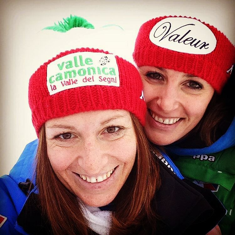 Testimonial d’eccezione per la #Valledeisegni! @Regrann from @elenafanchini85 – Sisterpower💪🏻❄️ #copper #training #wearefisi #italiangirl #vallecamonica @nadiafanchini #Regrann #vallecamonica #valcamonica #sci #ski #coppadelmondo #neve #snow #brescia #igerbrescia #igerslombardia #Lombardia #ig_lombardia #italia #igerslombardia #testimonial #sorellefanchini #sponsor #montecampione