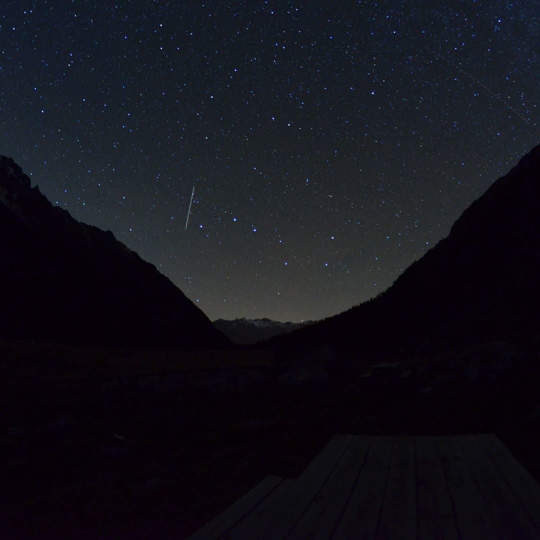 Un sabato sera magico in Val Paghera #outdoorlife #mountain #stelle #vallecamonica