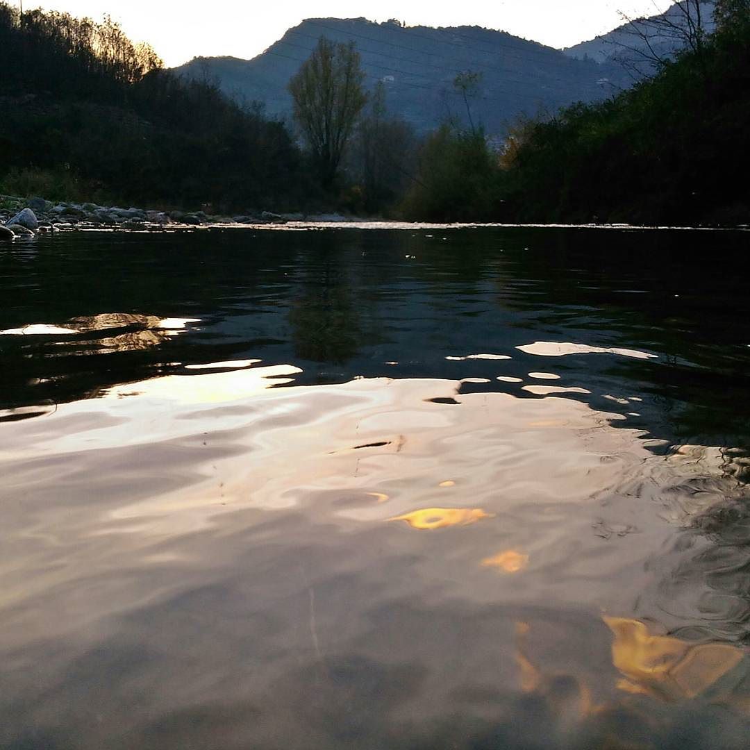 #nature #naturelovers #sunset #water #river #trees #mountains #Oglio #vallecamonica #Italy #breno