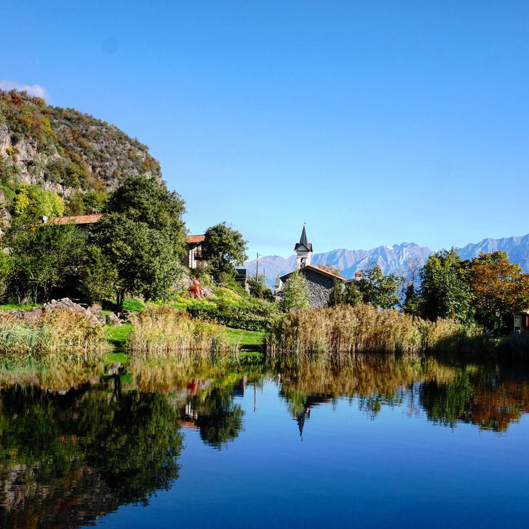 #lago #moro #italy #darfo #valcamonica #lake #village #church #nature #mirror #wather #clean #mountain #alpes #hill #wind #autumn #colour #sky #blue #panorama #view #landscape #love #like #follow #followme #picsoftheday #igers #igersitalia