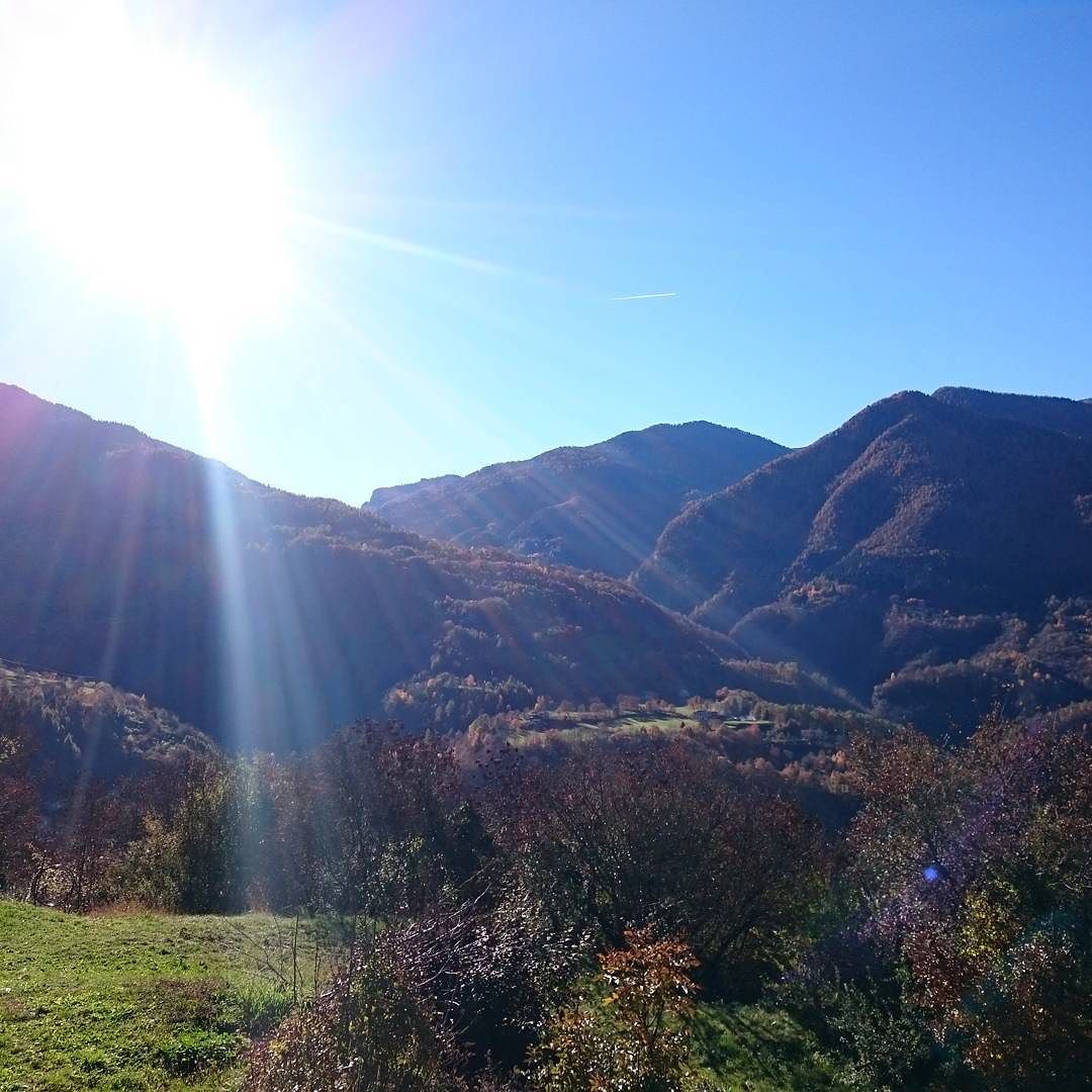 #nofilter #valgrigna #vallecamonica #valcamonica #parcoadamello #bienno #prestine #mtb #ciclibettoni #morning #today #specialized #autunnoparcodelladamello #autunnoparcoadamello