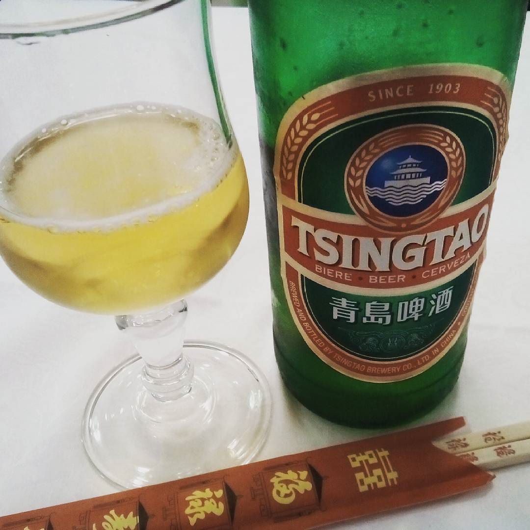 “Se son rose fioriranno, se son birre finiranno” #Birre #Beer #Tsingtao #China #prodottinuovi #BirraBionda #cena #Dinner #Abend #SehrSchön #Gut #vallecamonica #Top