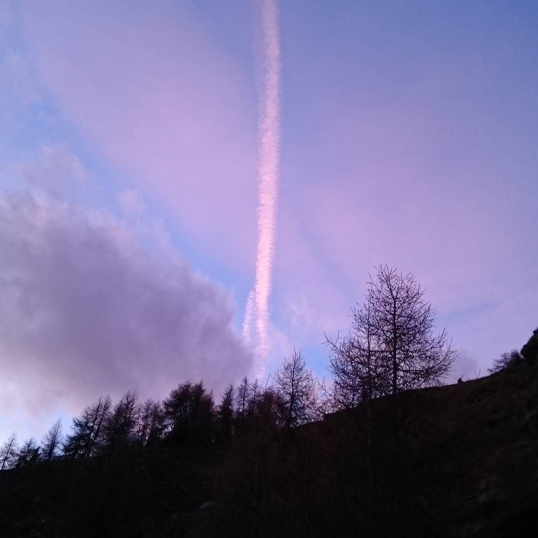 #thecolorofnature #mountain #vallecamonica #istaphoto #istamoments #follormefollowblack