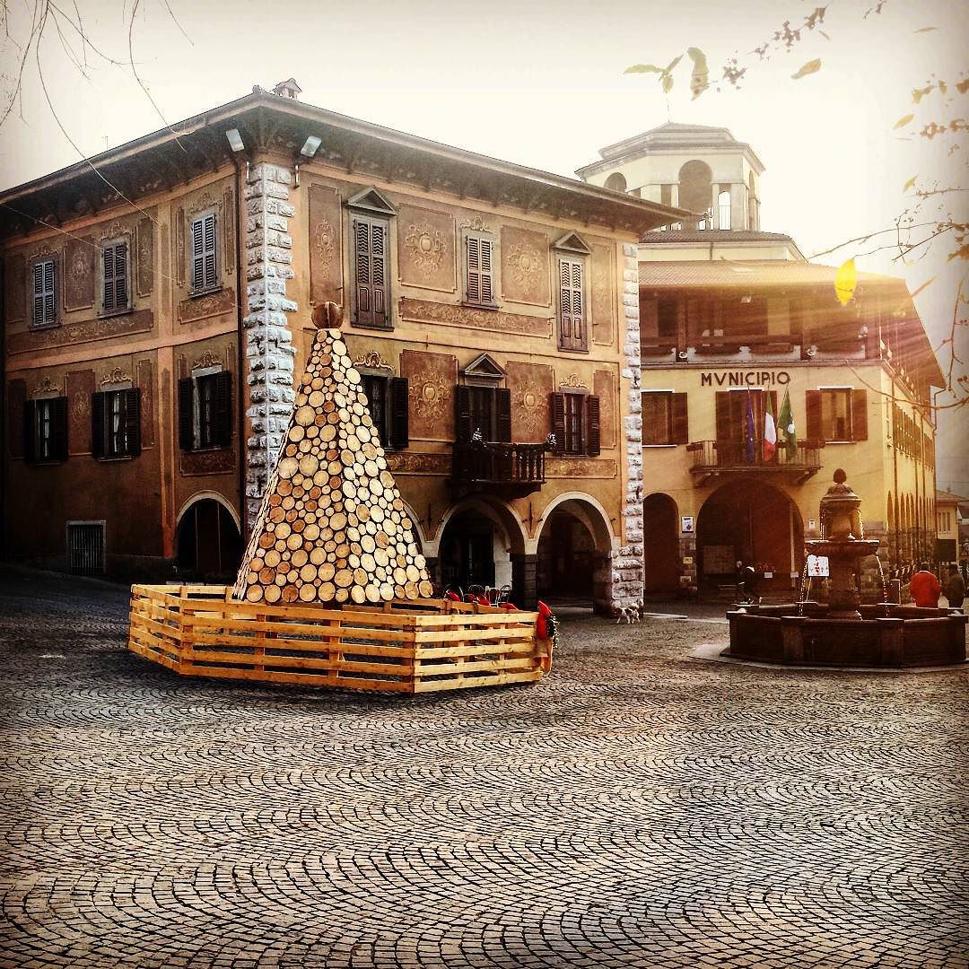 #christmas #christmanstree #borno #vallecamonica #altopianodelsole