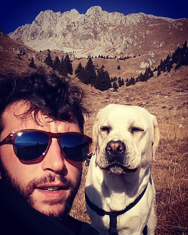 #borno #alps #labrador #winter2015 #nosnow #mountains #cimamoren #valdimoren #vallecamonica #dogfriends #sun #cornacchiagrigia #gira la #termica