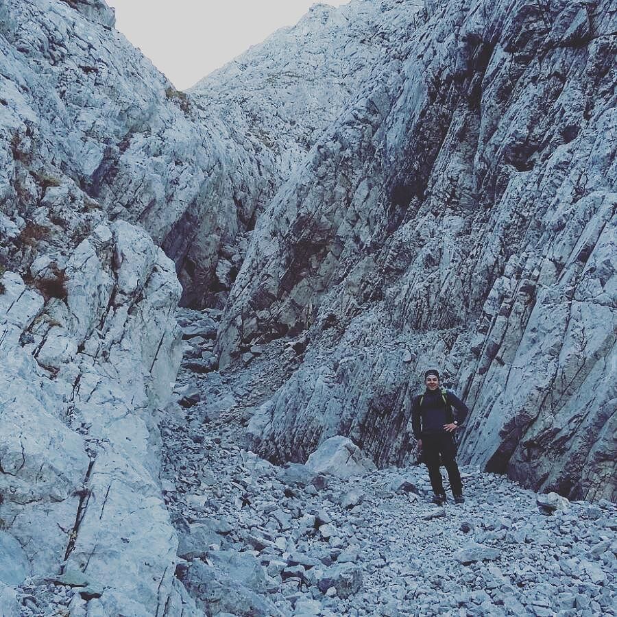 #mountain#trekking#happyness#top#ivanbros#AAA#anonimanarcoalpinisti#cima#bacchetta#concarena#vallecamonica#canalone#secco#nosnow#nowinter Cima BACCHETTA.