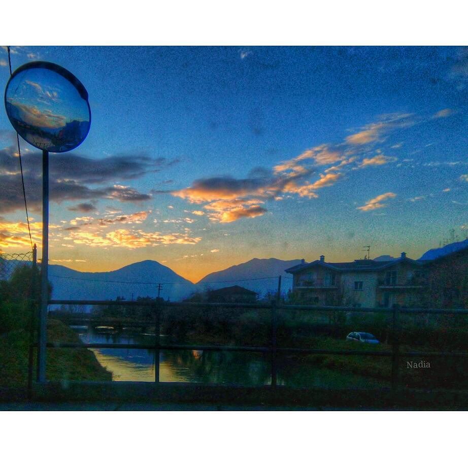 Tramonto #exclusive _reflection#volgolombardia#vivobergamo #volgoitalia#autumncolors #volgobergamo#instaamici #igersmood #bestitaliapics #bestlombardiapics #italialaghi #ig_great_shots #top_italia_photo #top_lombardia_photo#exclusive_mobile#loves_united_lombardia #italia_bestsunset #Great_Captures_Italia #hdr_captures #igersitalia #loves_lombardia #loves_bergamo #lombardia_super_pics #vallecamonica
