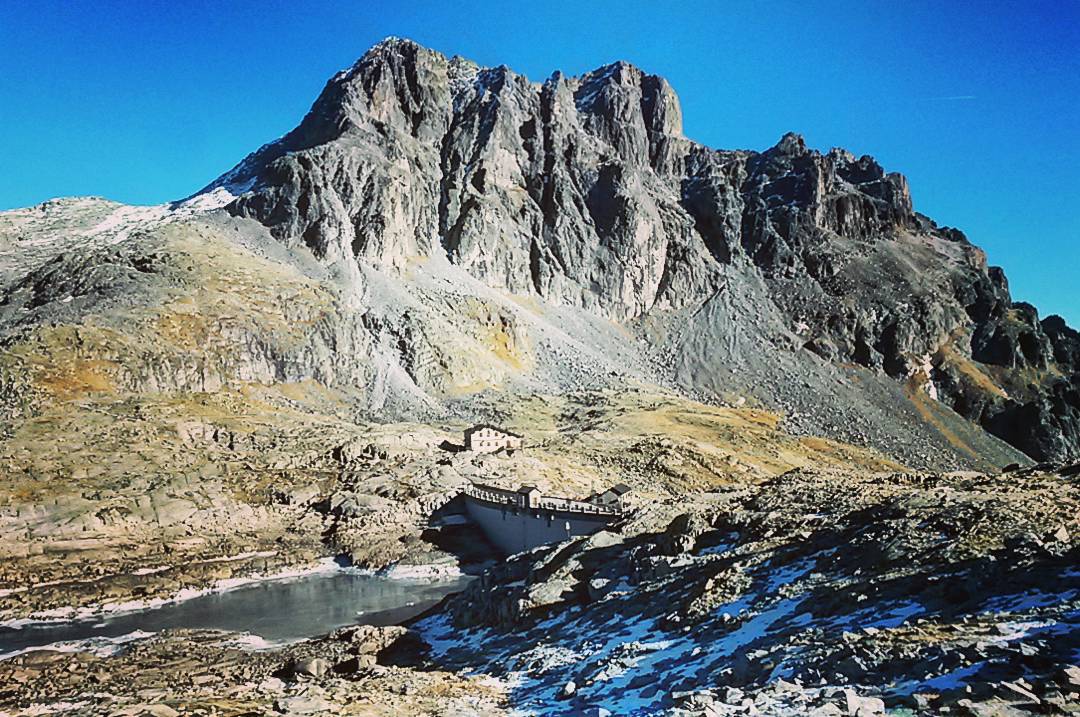 #lagodellavacca a dicembre! #parcodelladamello #vallecamonica