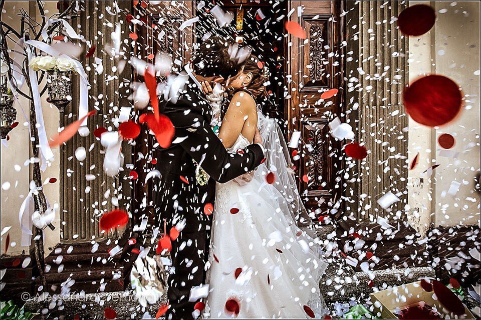 Tutto l’Amore che ho. #happiness #wedding #alessandrocremona #vallecamonica #love #weddinphotographer #loveis #matrimonio #darfoboarioterme #bride #groom #youngbook #weddingphotographersociety #mywed #brescia #weddingday #nozze #theknot #happiness