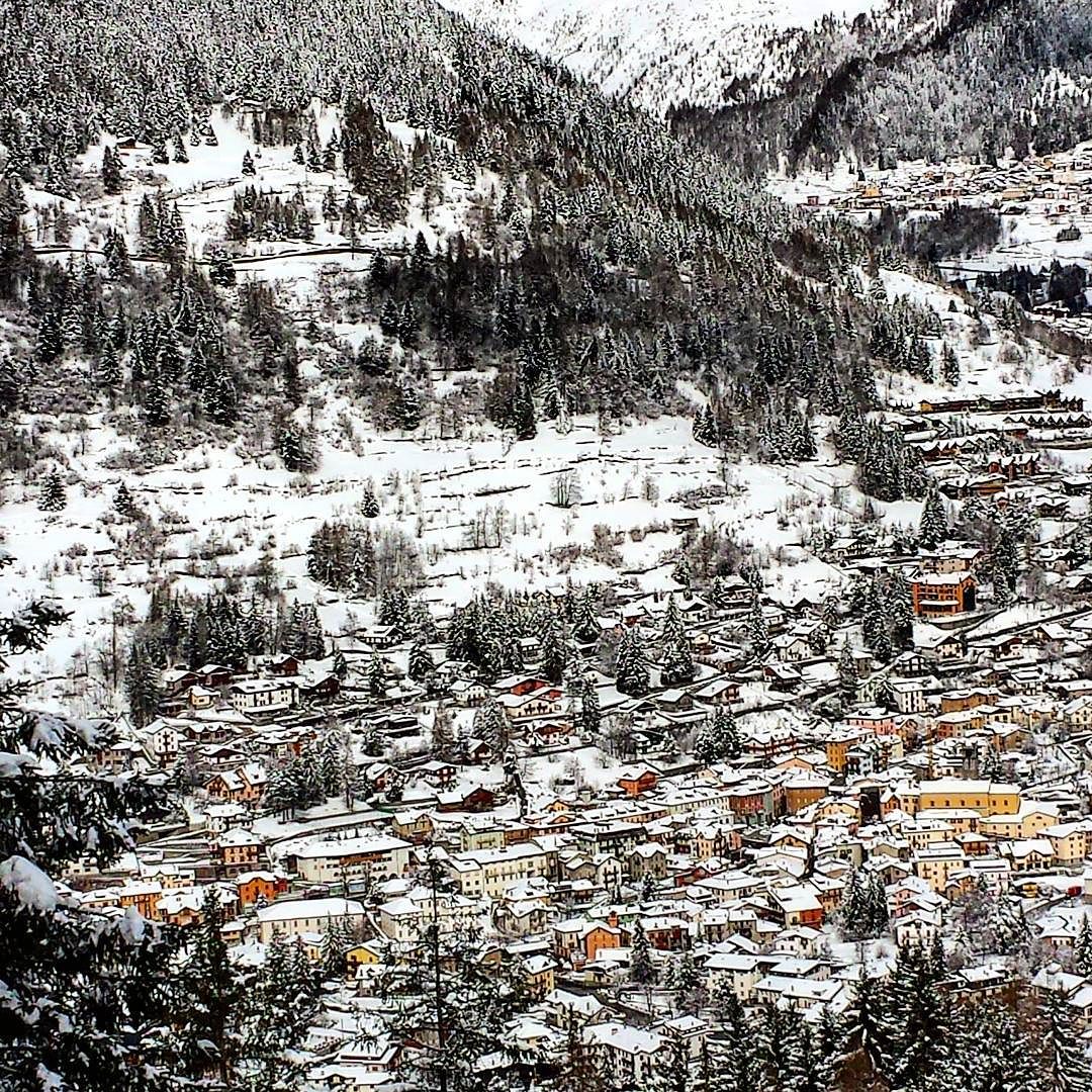 #pontedilegno#finalmenteneve#panorama#finallysnow#valcamonica