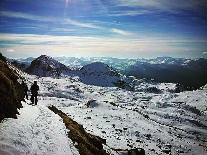 Yesterday #love #montagna #montefrerone #giornatastupenda #giornataneve #finalmente #amici #natura #beautifulplace #bellezzeitaliane #bellezzenaturali #uau #prosecco #ontheroad #lombardia #italy #natura #igers_lombardia #igers_italia #vallecamonica #brescia #italy