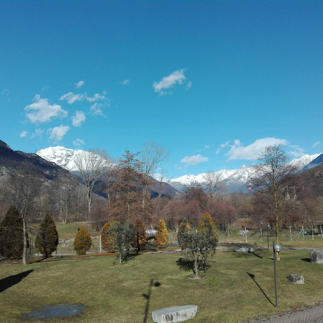 #BlueSky #beautiful #WhiteClouds #snow #WinterTime #valgrigna #vallecamonica #Mountain
