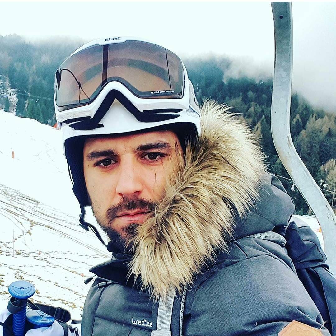 #GOODVIBESONLY ■ Selfies in Alta Quota ■ #ski #snow #montecampione #vallecamonica #sportversion #sport #me #myself #selfie #veryhappy #happy #relax #nostress #photooftheday #bookstagram #style #indipendentstyle #travels #travel #instatravel #followme #f4f #TFLers #tagsforlikes #likeforlike #instadaily