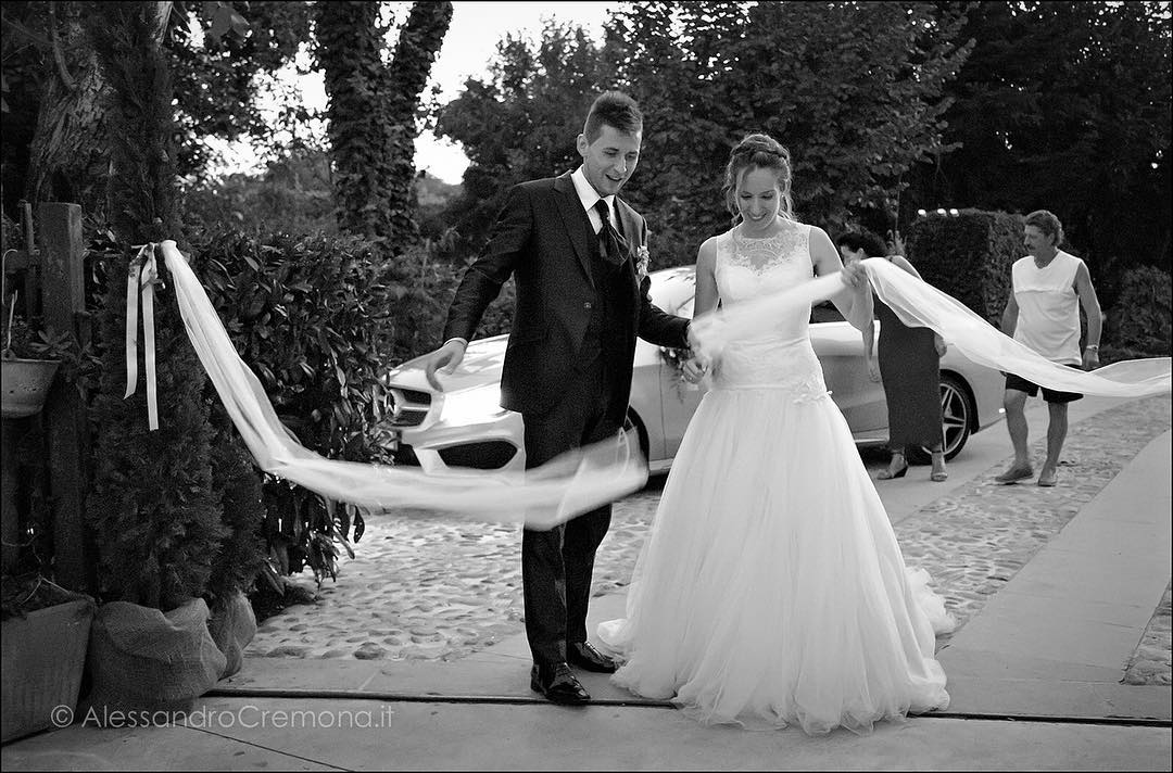 Tutto l’Amore che ho. #happiness #wedding #alessandrocremona #vallecamonica #love #weddinphotographer #loveis #matrimonio #darfoboarioterme #bride #groom #youngbook #weddingphotographersociety #mywed #brescia #weddingday #nozze #theknot #happiness