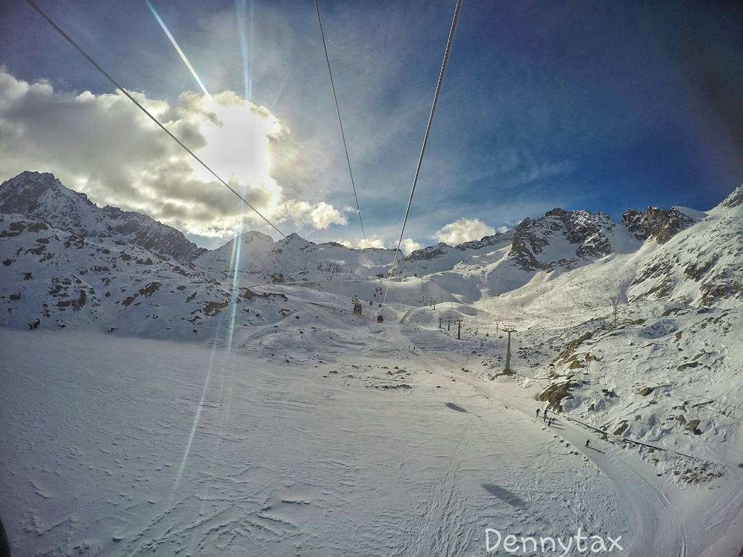Ghiacciaio #Presena 3069 mt 😎🏂❄✌ #igerslombardia #igersbrescia #Tonale #valcamonica #occhidiPrato #gopro