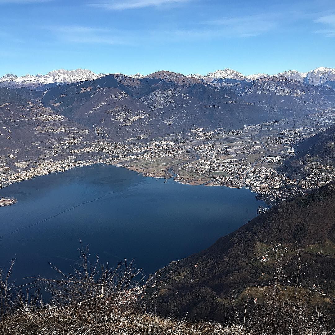 #vallecamonica #iseolake #montagna 🌲🌲🍃🐿🚶🏻